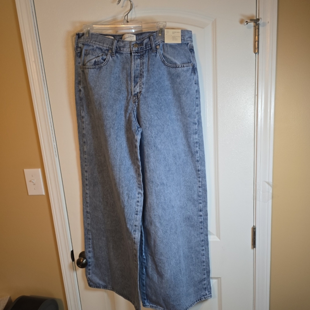 Universal Thread High Rise super Wide leg size 12 - Picture 3 of 8